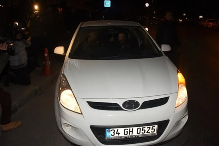 Selen'in 'Model' aşkı