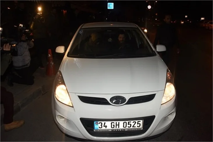 Selen'in 'Model' aşkı