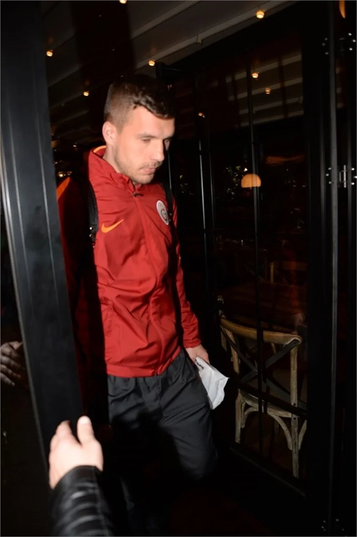 Lukas Podolski bu sefer sakin!