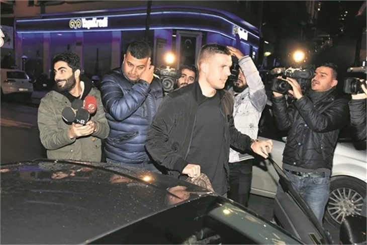 Lukas Podolski bu sefer sakin!