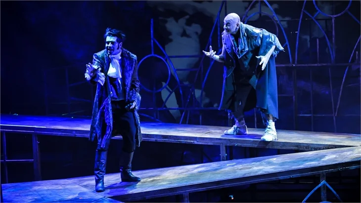 Ünlüler "Frankenstein"a akın etti!