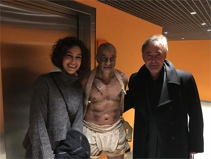 Ünlüler "Frankenstein"a akın etti!