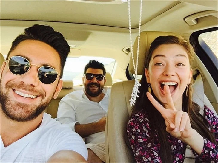 Neslihan Atagül'e dijital operasyon