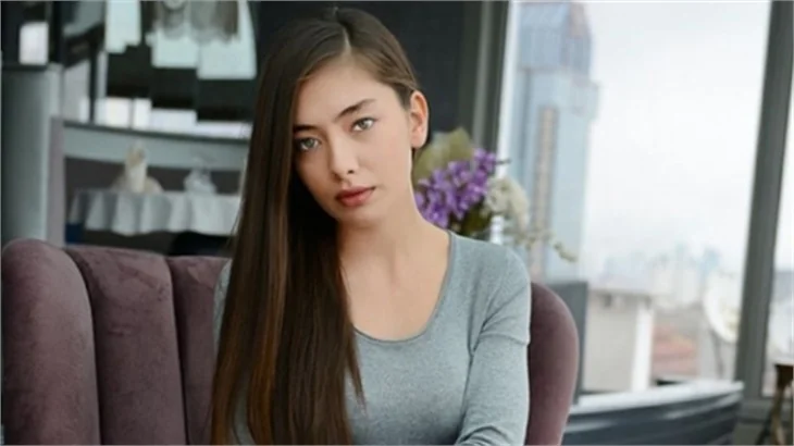 Neslihan Atagül'e dijital operasyon