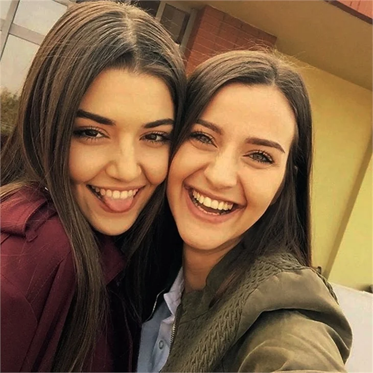 Güneşin Kızları'nın kamera arkasından özel fotoğraflar