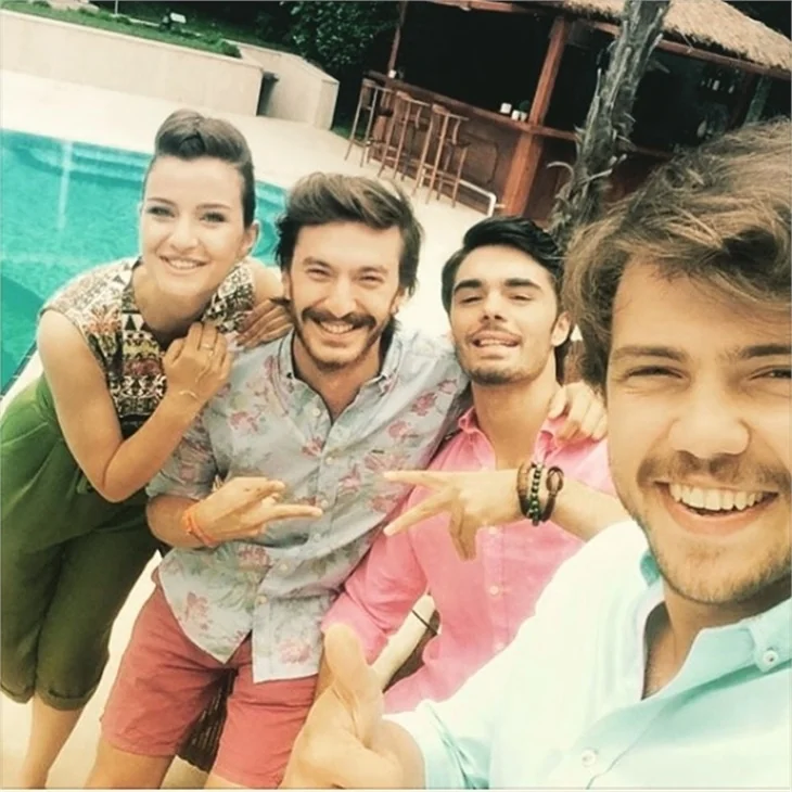 Güneşin Kızları'nın kamera arkasından özel fotoğraflar