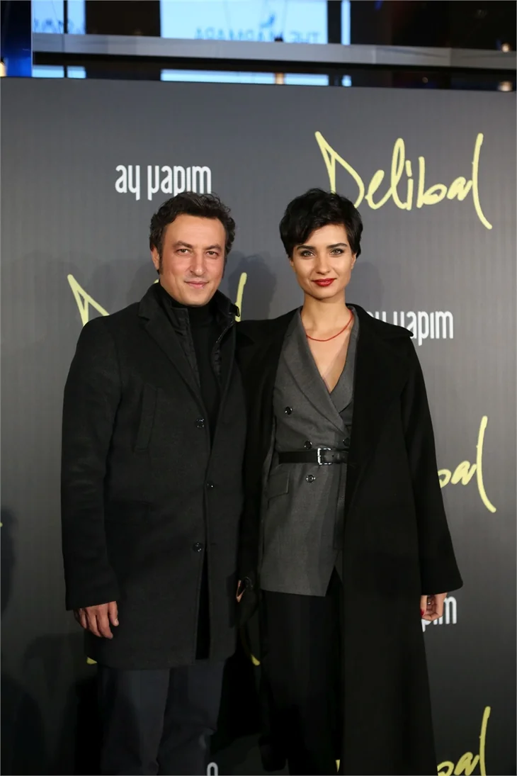 Çağatay Ulusoy'un 'Delibal' filmine görkemli gala!