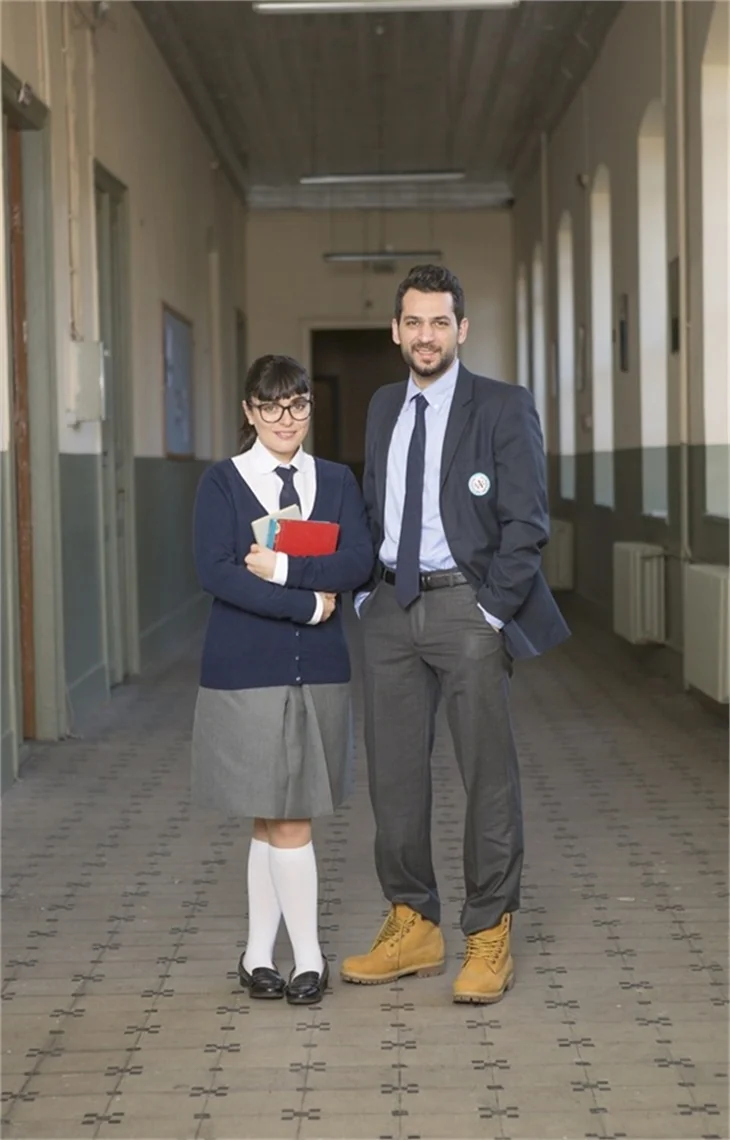 Ezgi Mola'nın gelinlik provası!