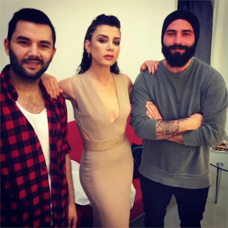 Ünlüler çocuklar için bir araya geldi!