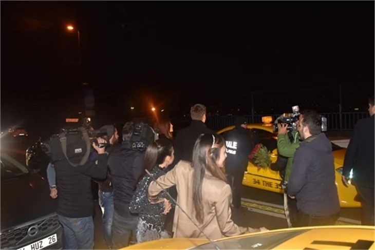 Çağatay Ulusoy: Öpüşme ve sevişme sahneleri...