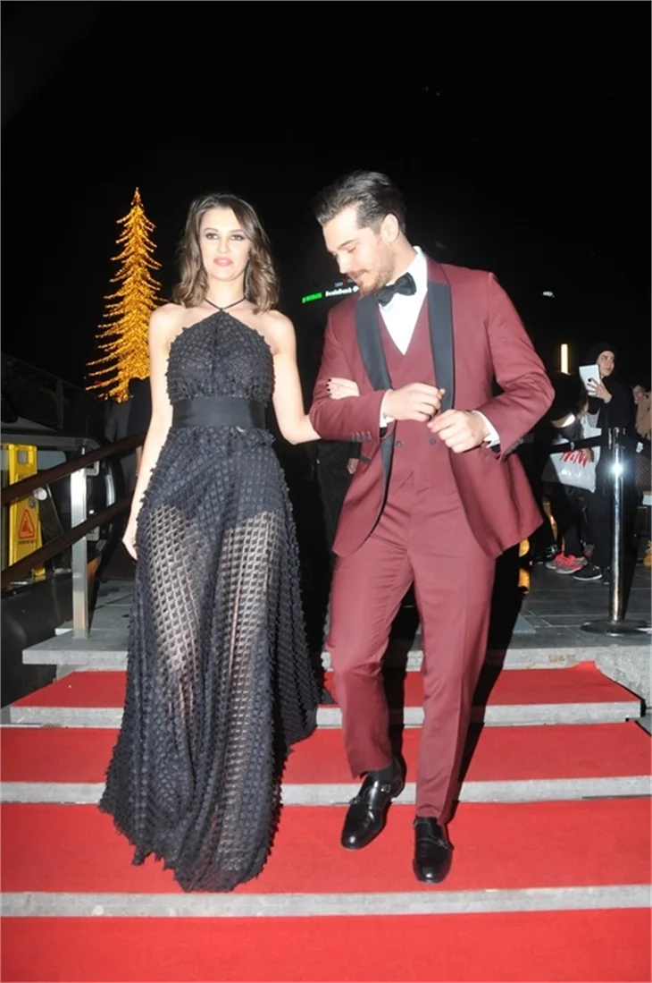 Çağatay Ulusoy: Öpüşme ve sevişme sahneleri...