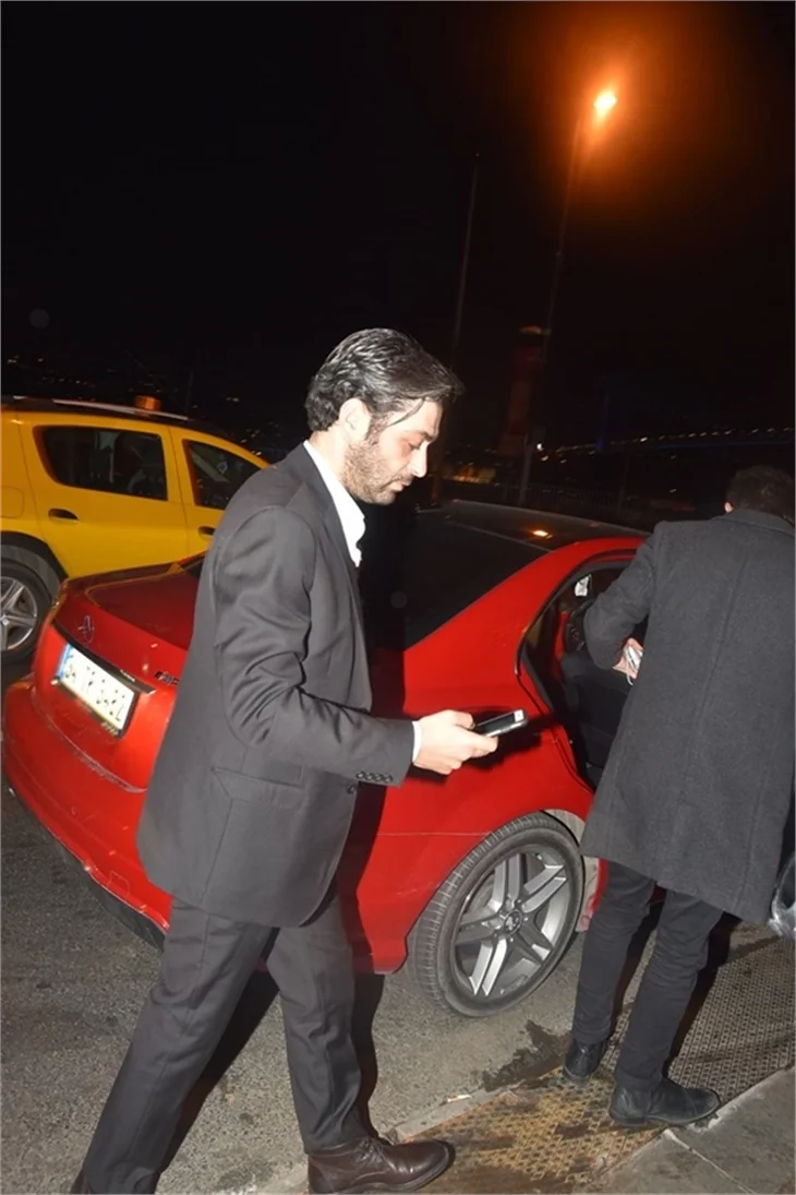 Çağatay Ulusoy: Öpüşme ve sevişme sahneleri...