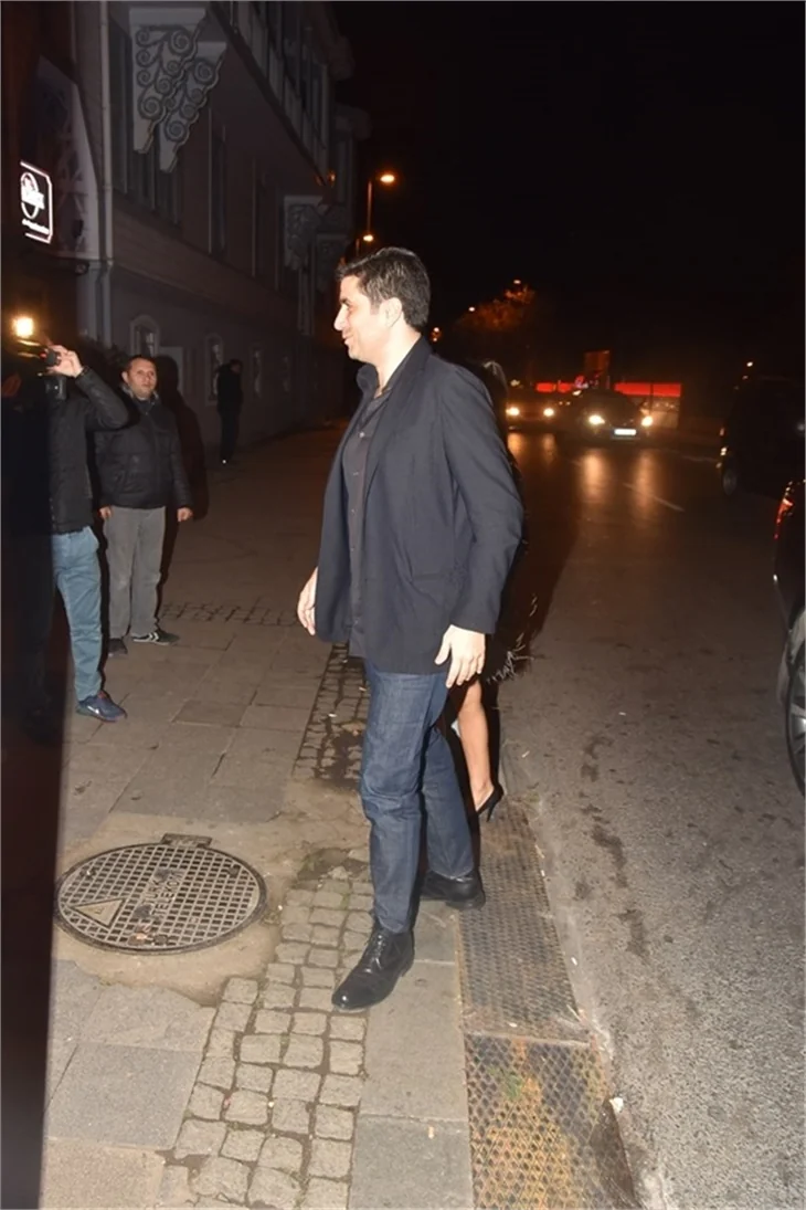 Çağatay Ulusoy: Öpüşme ve sevişme sahneleri...