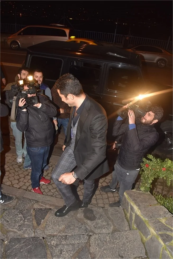 Çağatay Ulusoy: Öpüşme ve sevişme sahneleri...