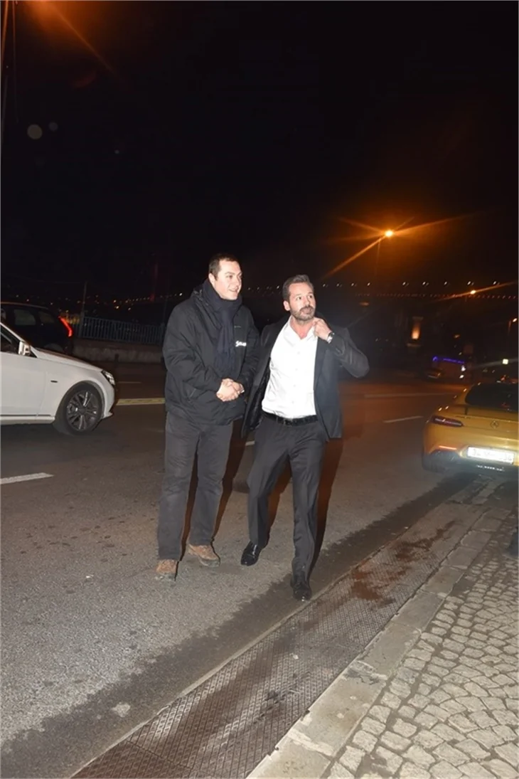 Çağatay Ulusoy: Öpüşme ve sevişme sahneleri...