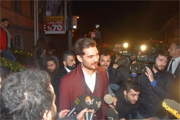 Çağatay Ulusoy: Öpüşme ve sevişme sahneleri...