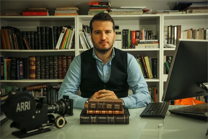 Diriliş Ertuğrul dizisi oyuncularından köy okullarına kitap bağışı kampanyası