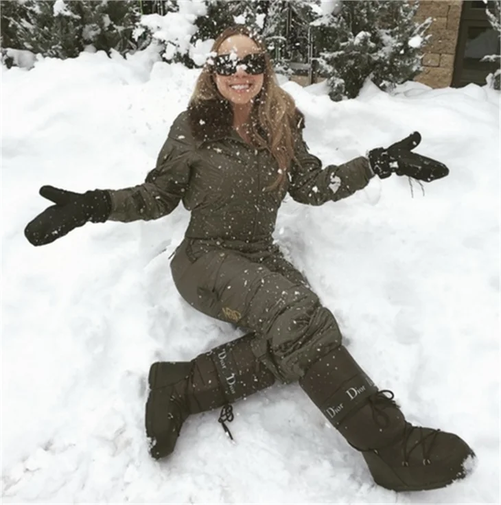 Mariah Carey'in mutlu aile tablosu...