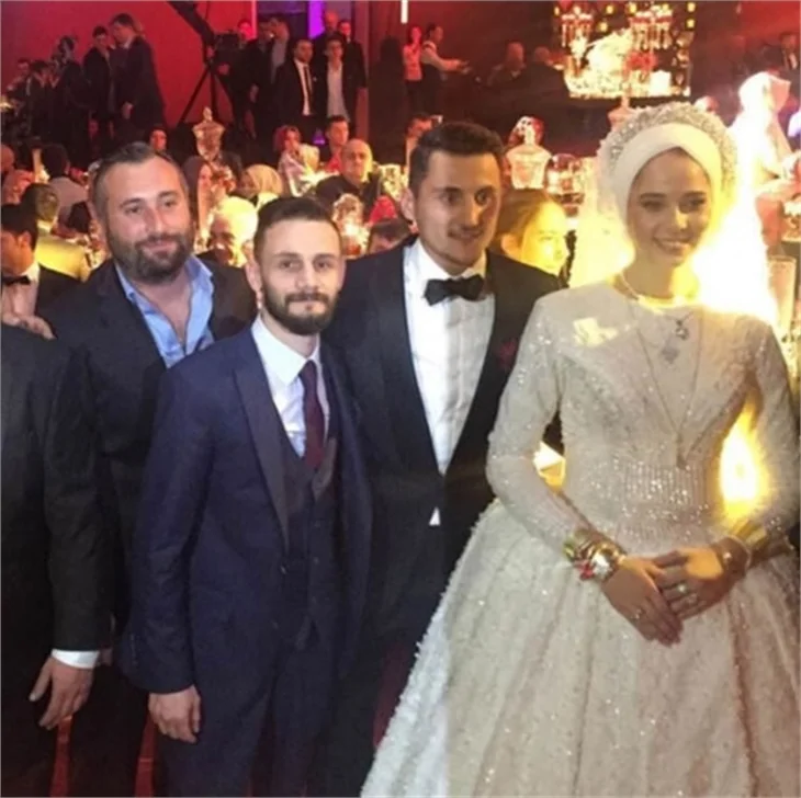 Beşiktaşlı Mustafa Pektemek evlendi