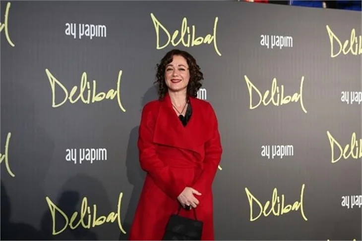 Delibal izdihamı!