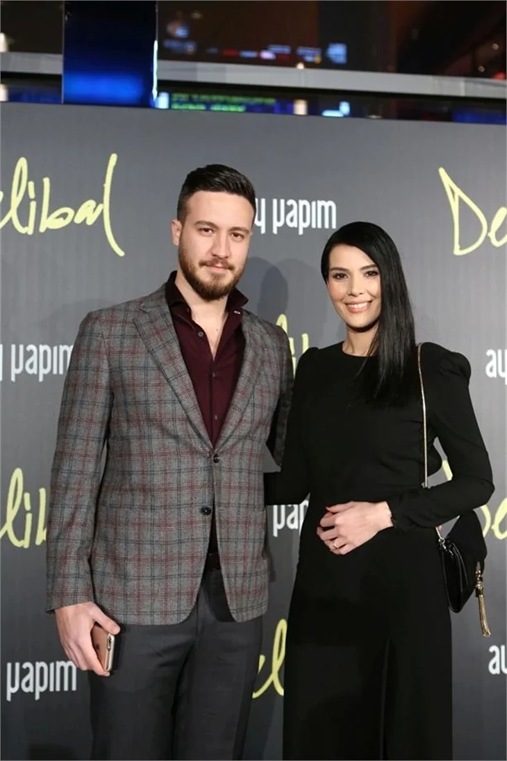 Delibal izdihamı!