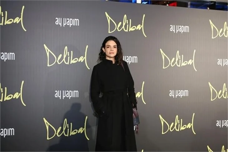 Delibal izdihamı!