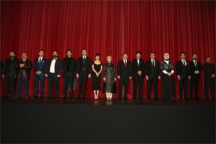 “Ertuğrul 1890” filmine görkemli gala!