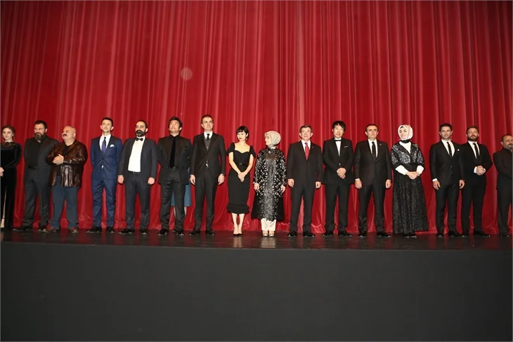 “Ertuğrul 1890” filmine görkemli gala!