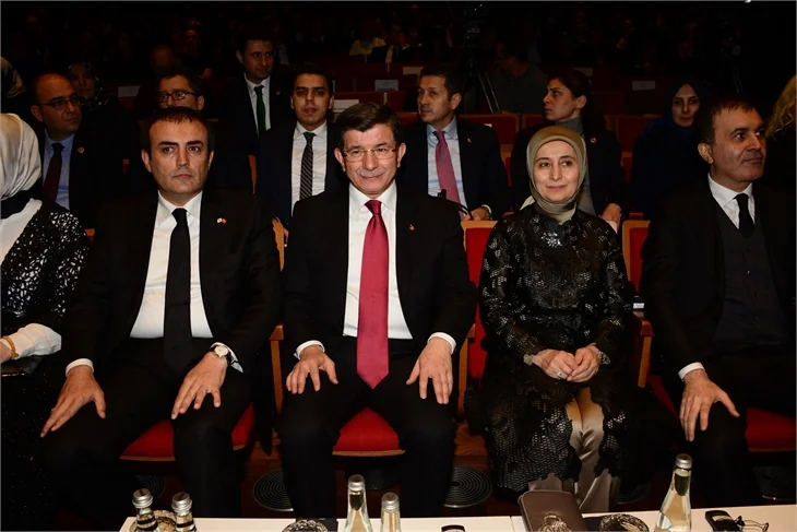 “Ertuğrul 1890” filmine görkemli gala!