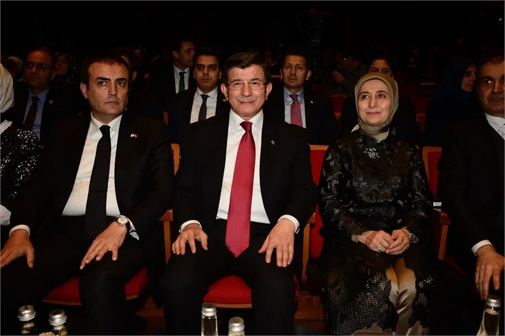“Ertuğrul 1890” filmine görkemli gala!