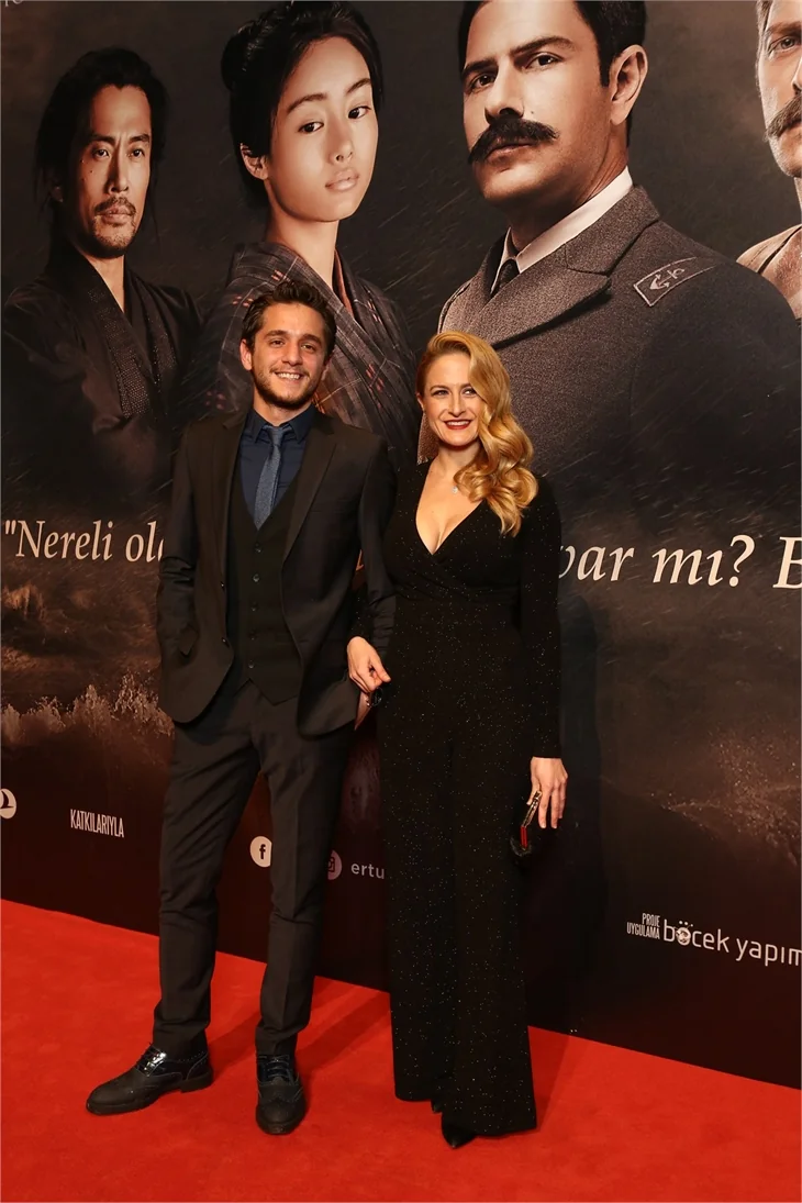“Ertuğrul 1890” filmine görkemli gala!