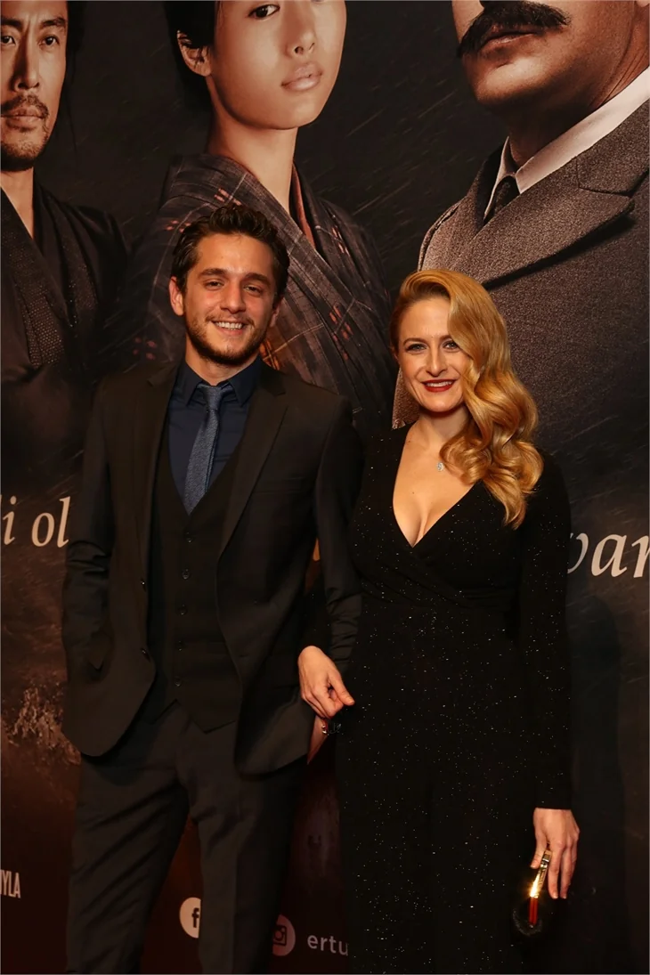 “Ertuğrul 1890” filmine görkemli gala!