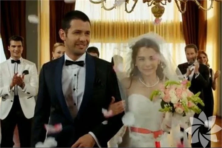Türk dizilerindeki gelinlikler