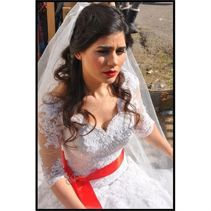 Türk dizilerindeki gelinlikler