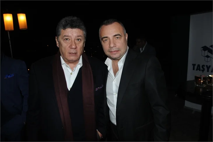 Ünlüleri buluşturan yeni yıl partisi