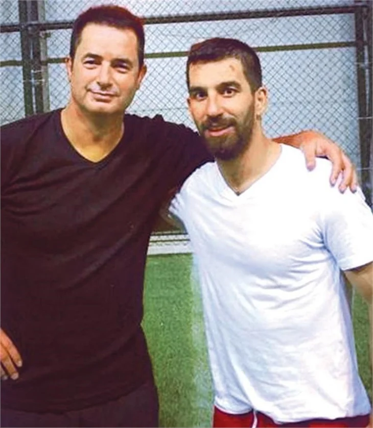 Arda Turan sette kaza geçirdi!
