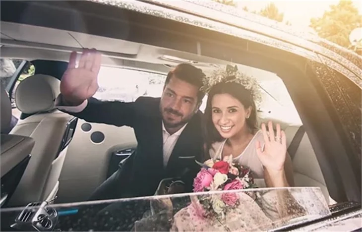 Buse Terim düğün fotoğraflarını takipçileriyle paylaştı