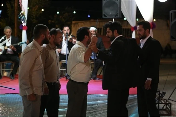 Kavgada Burak, Murat'ı korudu!