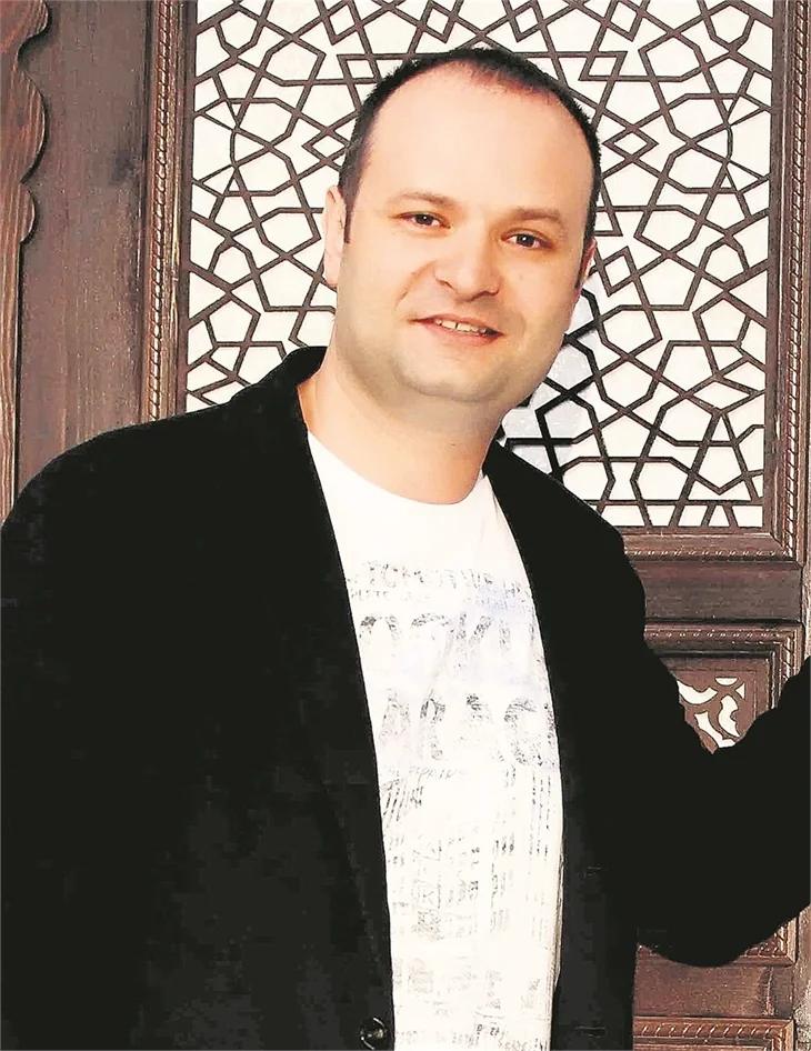 Aşk filmlerinde öpüşmek şart mı?