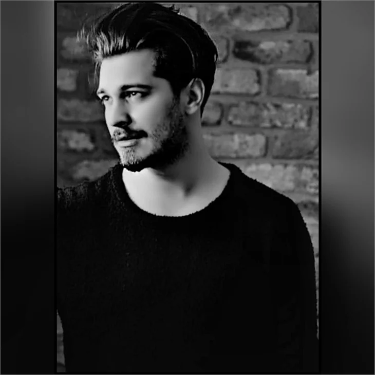 Çağatay Ulusoy'un İzmir kaçamağı!
