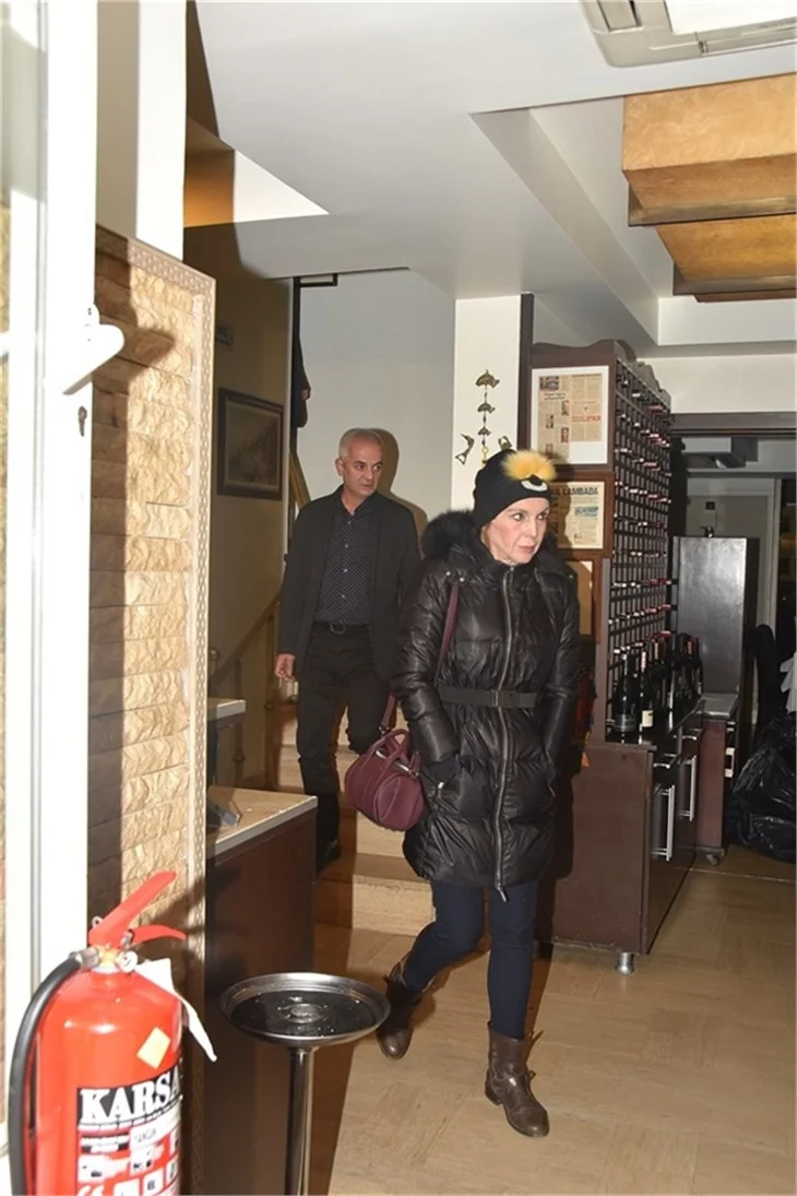 Cem Yılmaz yeni aşkı Dilara Gönder ile yakalandı