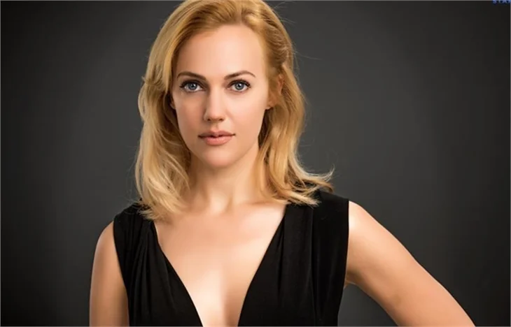 Meryem Uzerli'nin kızı Alman bakıcıya emanet!