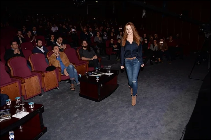 Elçin Sangu iddialara yanıt verdi!