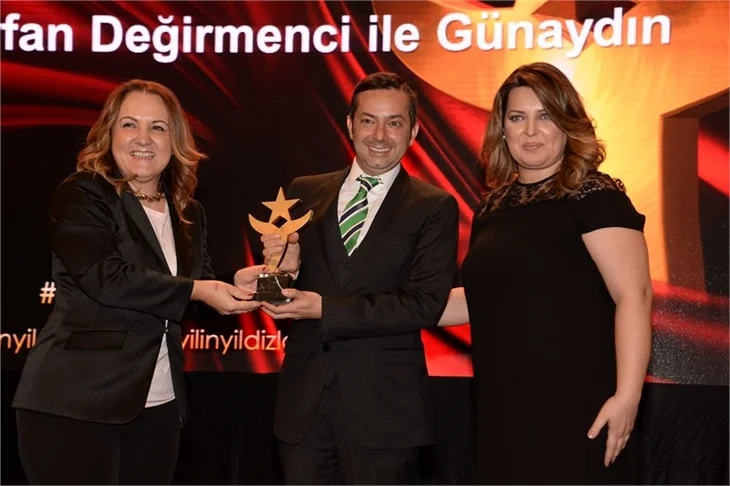 Yıldızlar ödüllerini aldı!