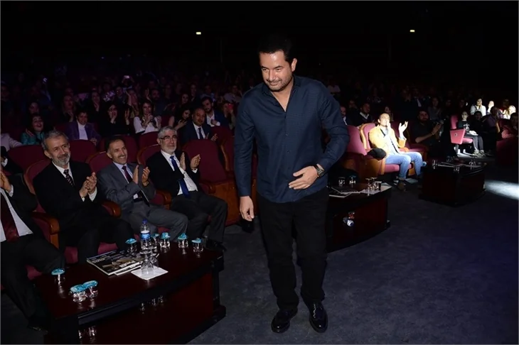 Yıldızlar ödüllerini aldı!