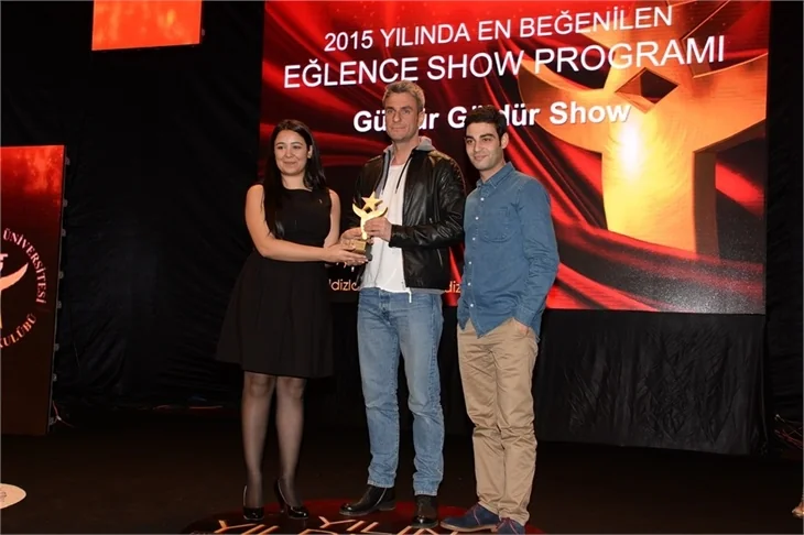 Yıldızlar ödüllerini aldı!