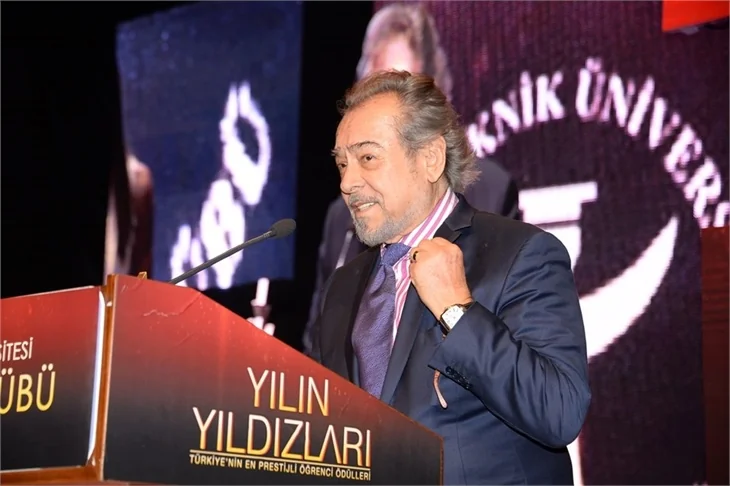 Yıldızlar ödüllerini aldı!