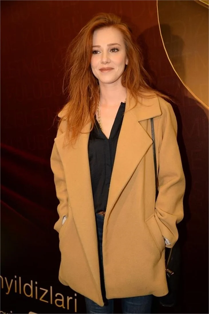 Elçin Sangu'ya kötü haber!