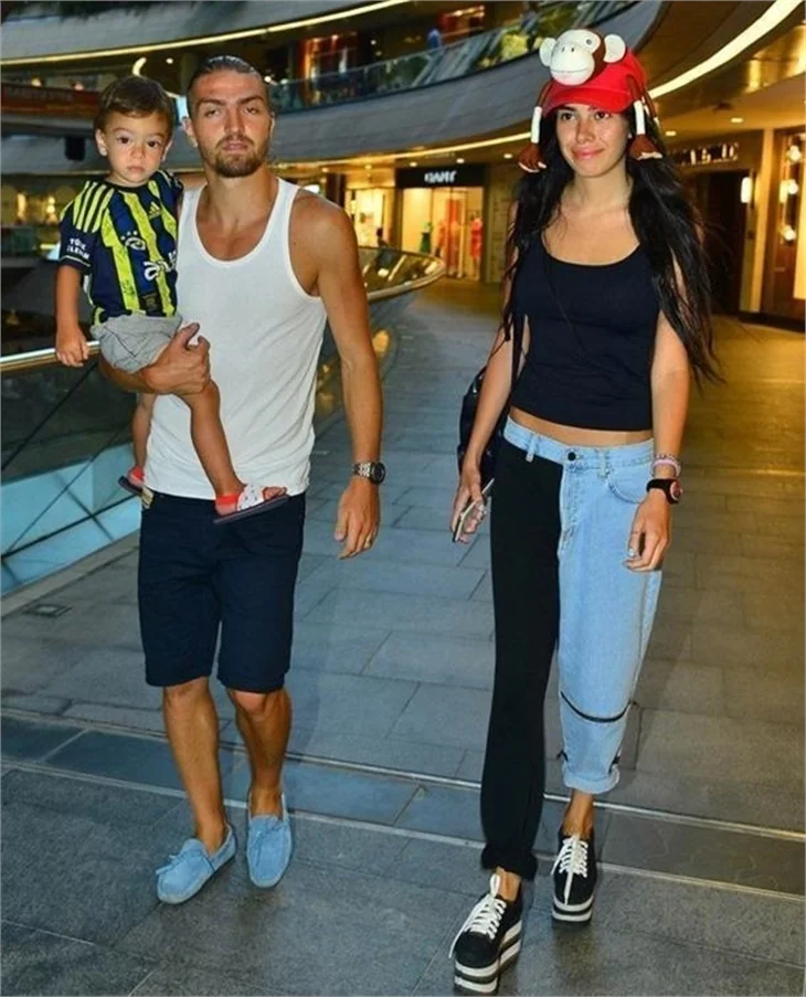 Asena Erkin falcı çıkışı içini döktü!