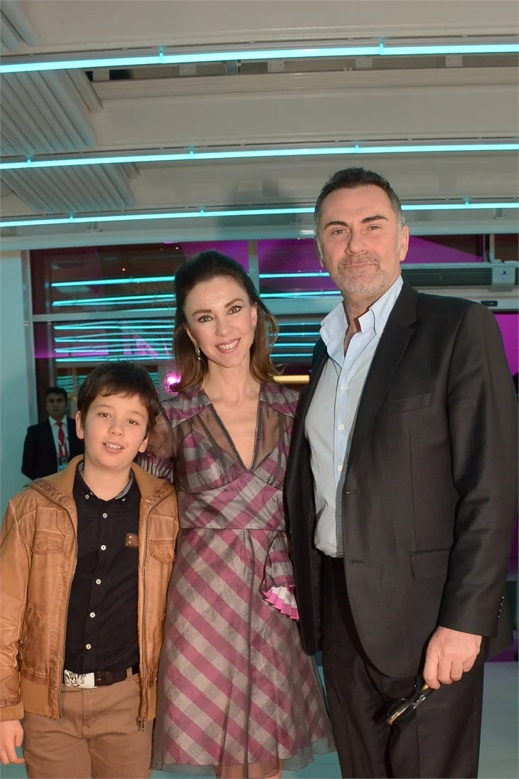 Köstebekgiller'in galasına ünlü akını!